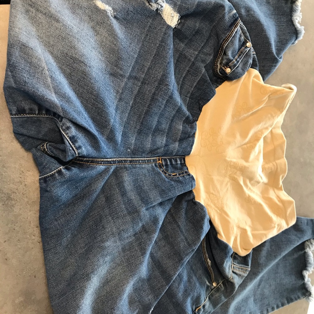 Plus size maternity jeans